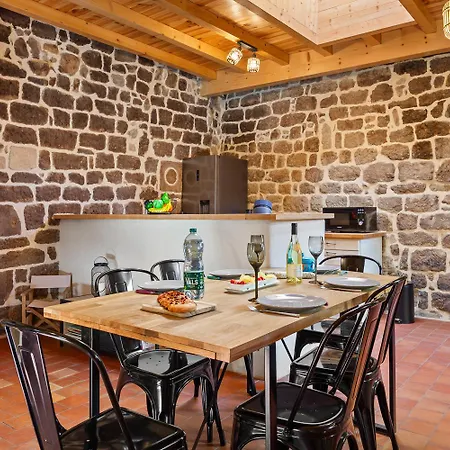 Maison La Tour A *